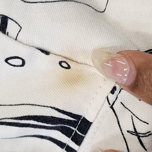 Nike Men's White & Black Graphic T-Shirt Baggy 100% Cotton, sz MD - Picture 8 of 8